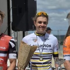 Championnat de Bourgogne France Comte Néo Derangère sur le podium